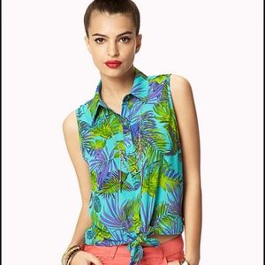 Tie front tropical top
